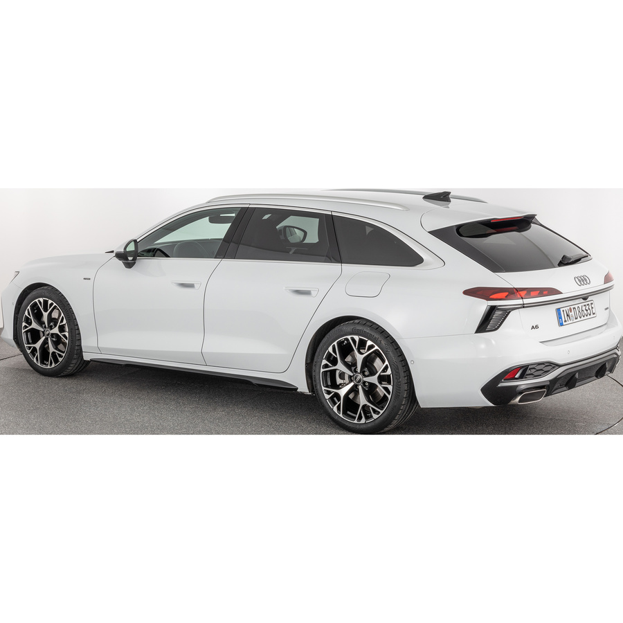 Audi A6 Avant 2.0 TFSI 299ch e-hybrid Quattro S tronic 7