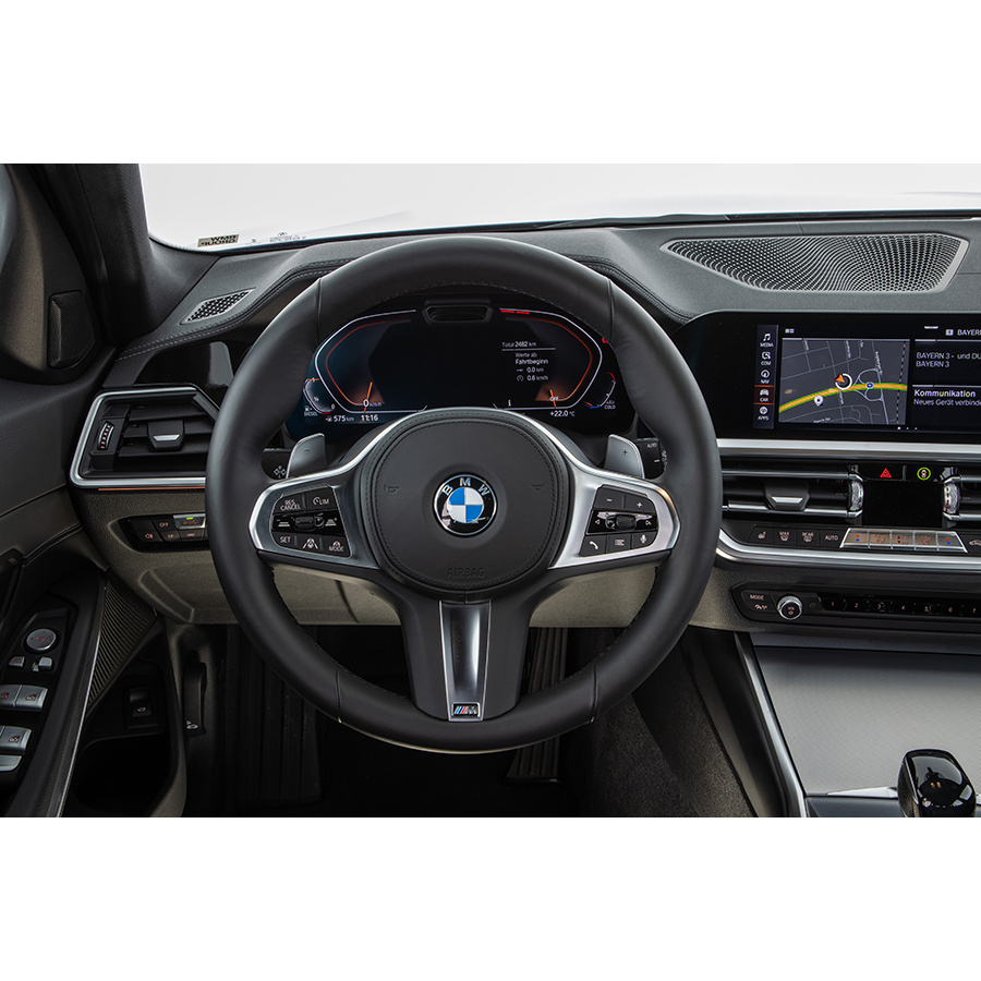 BMW 320d 190 ch Touring BVA8 mild hybrid - 