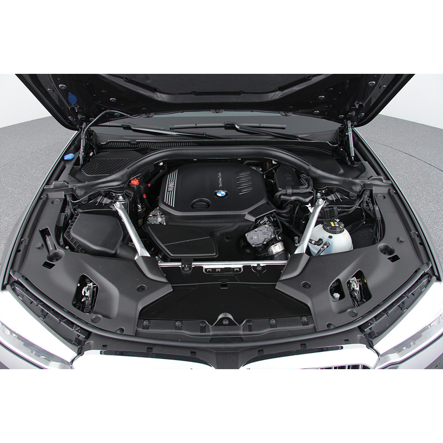 BMW 520d Touring 190 ch BVA8 - 