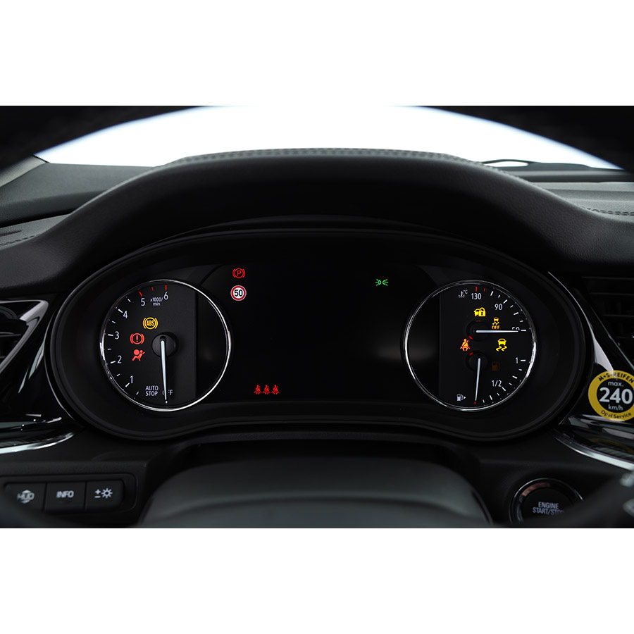 Opel Insignia Sports Tourer 2.0 Diesel 170 ch - 