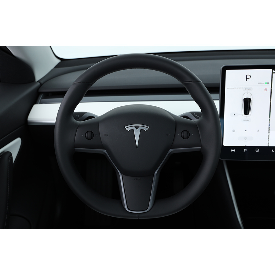 Tesla Model 3 Long-Range Dual Motor AWD - 