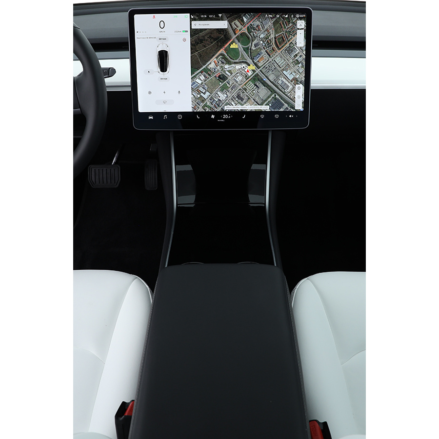 Tesla Model 3 Long-Range Dual Motor AWD - 