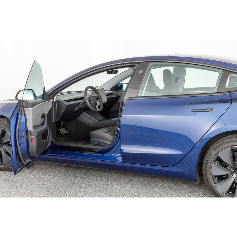 Tesla Model 3 Standard Range RWD