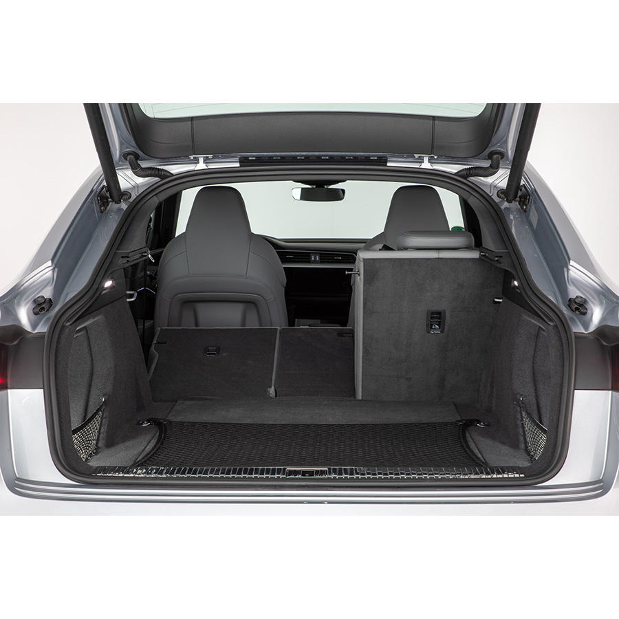 Audi e-tron Sportback 55 quattro 408 ch