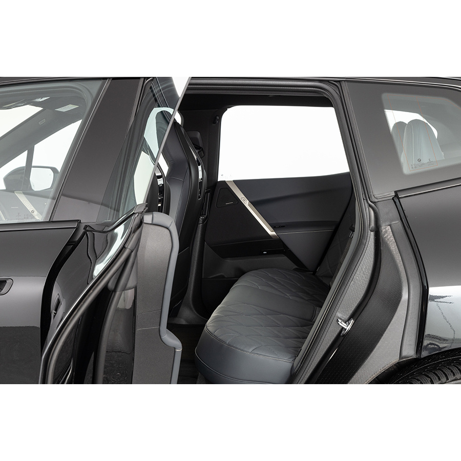 BMW iX xDrive50 523 ch