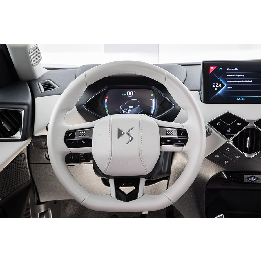 DS Automobiles DS 3 Crossback E-Tense