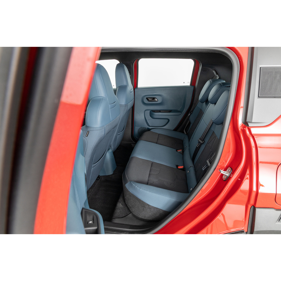 Fiat Grande Panda e 83ch RED