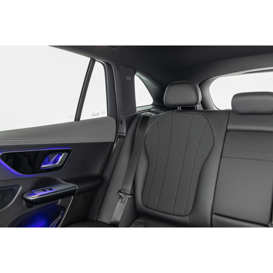 Mercedes EQE SUV 350+ Electric Art