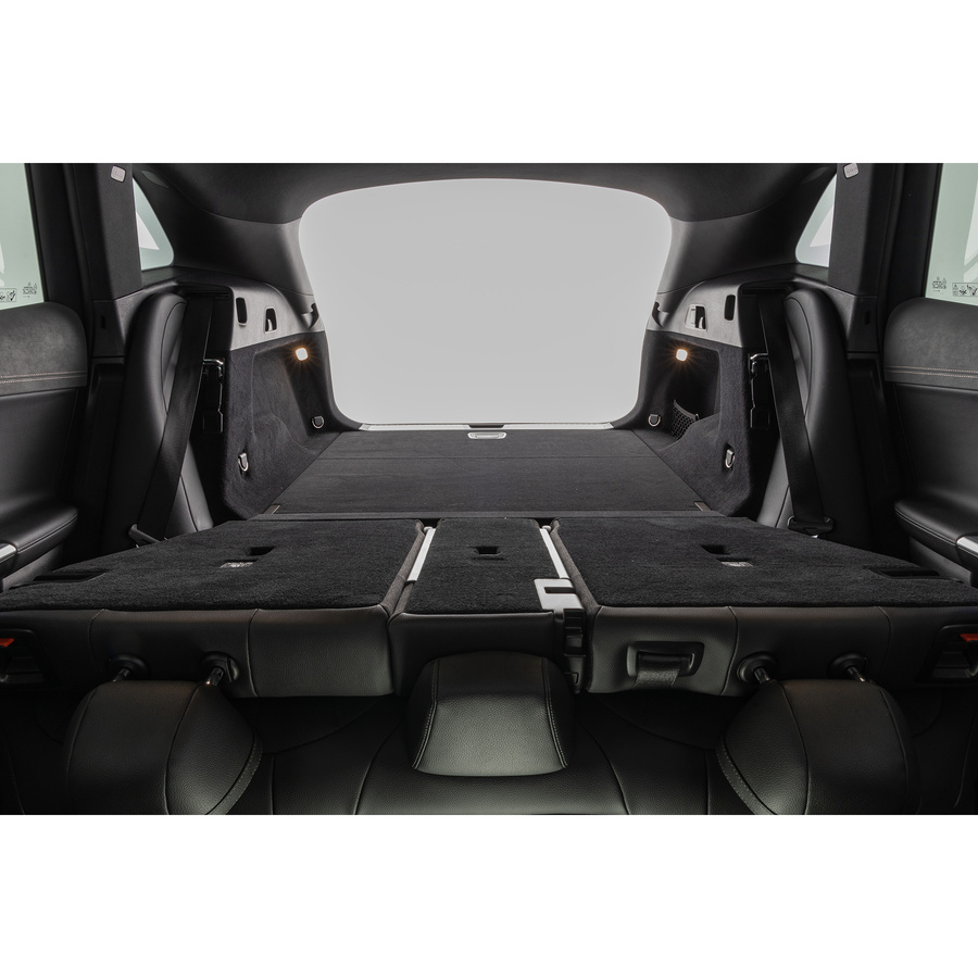 Mercedes EQE SUV 350+ Electric Art