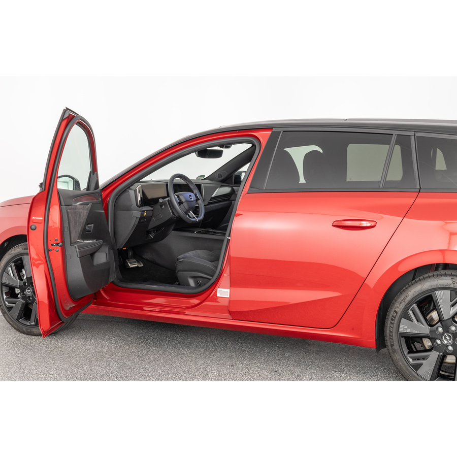 Opel Astra Sports Tourer Electrique 156 ch & Batterie 54 kWh GS
