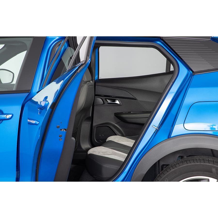 Peugeot e-2008 électrique 136 ch