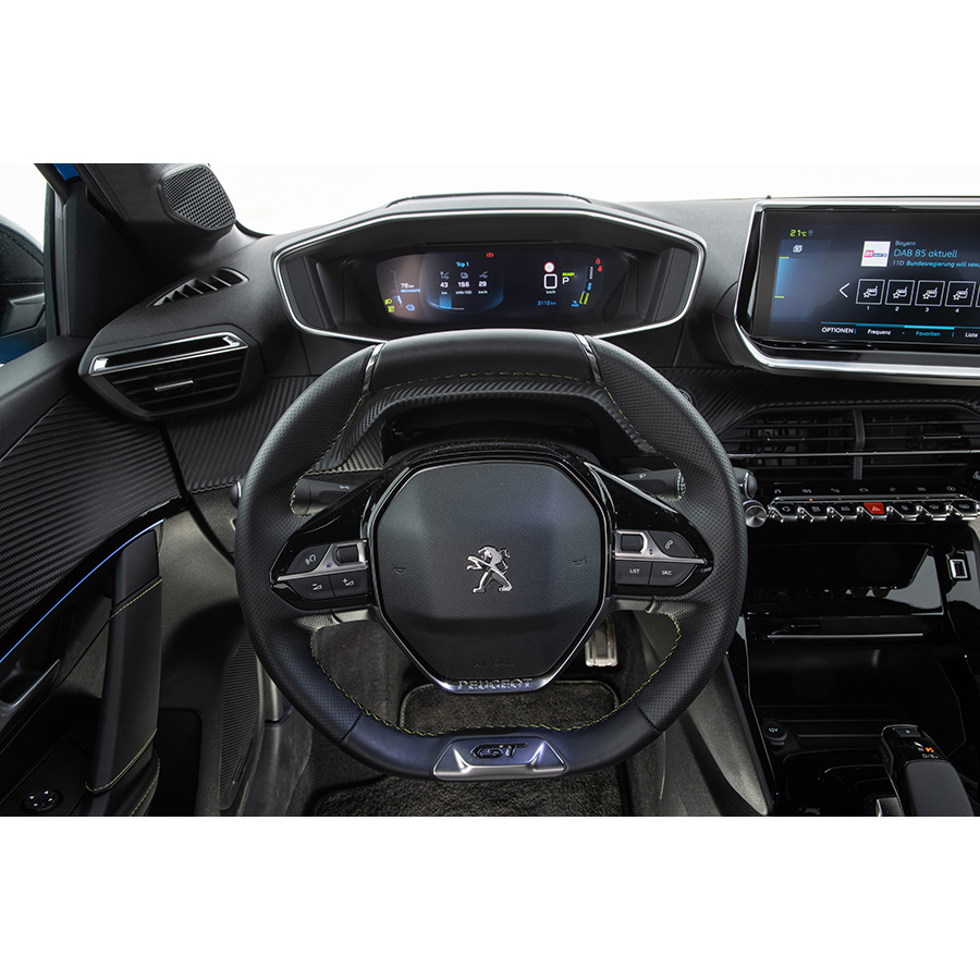 Peugeot e-208 électrique 50 kWh 136ch GT