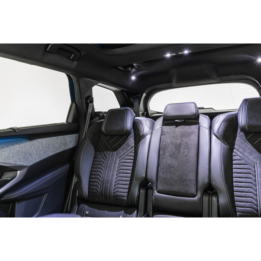 Peugeot e-5008 210 ch 73 kWh GT