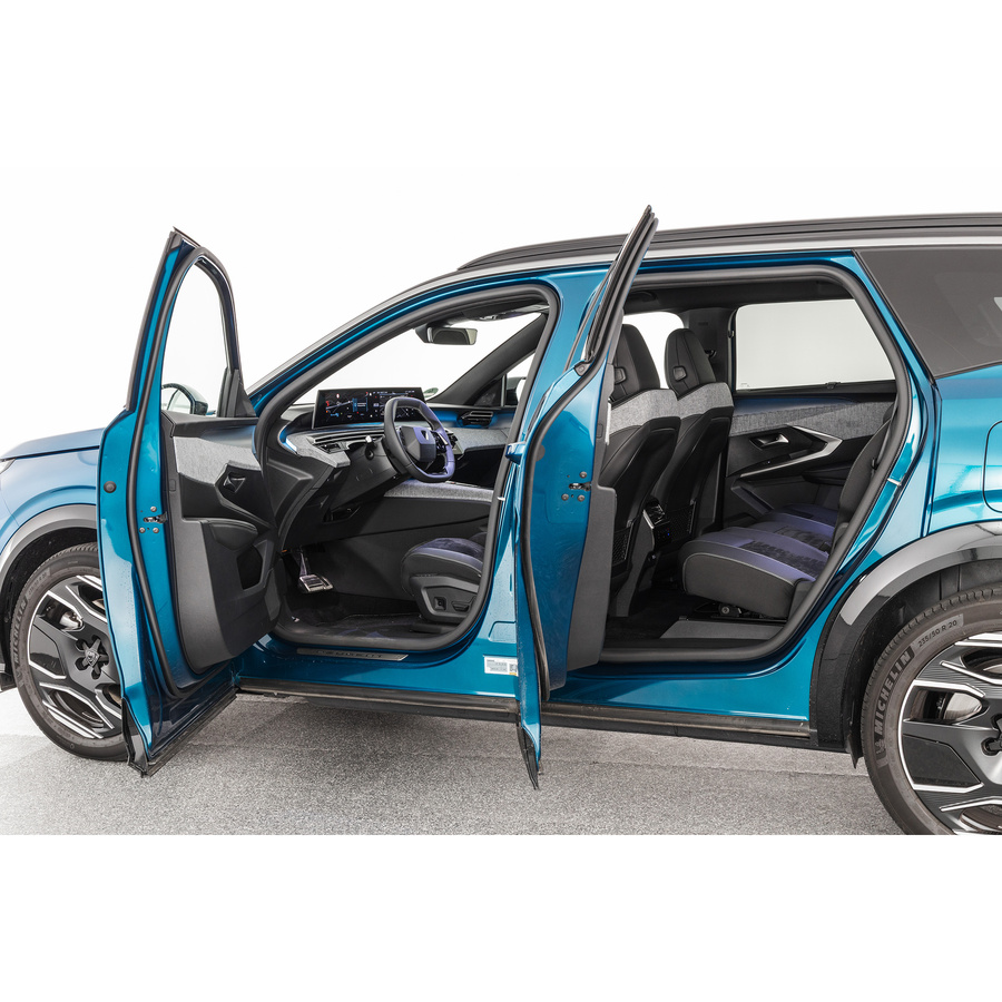 Peugeot e-5008 210 ch 73 kWh GT