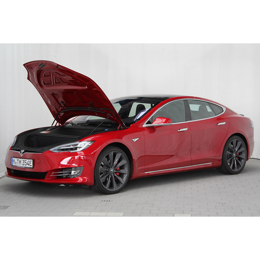 Tesla Model S 90D Dual Motor