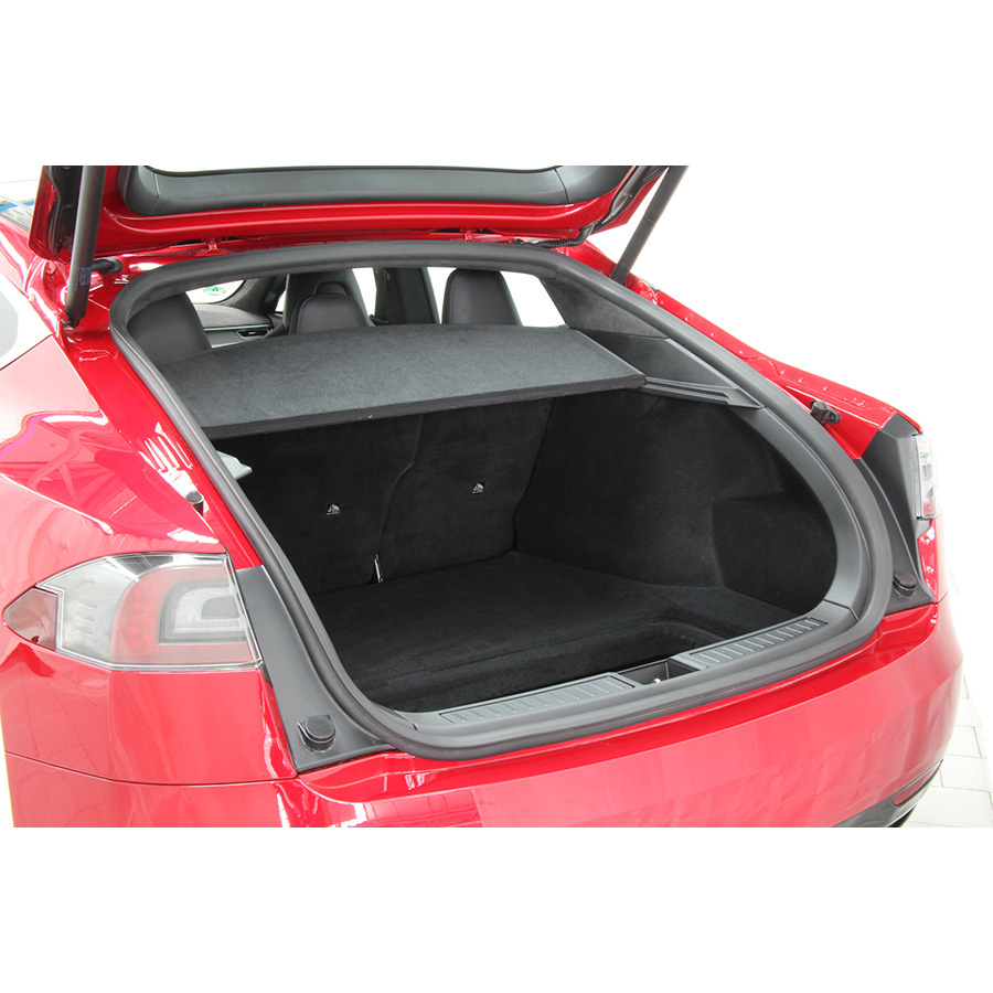 Tesla Model S 90D Dual Motor