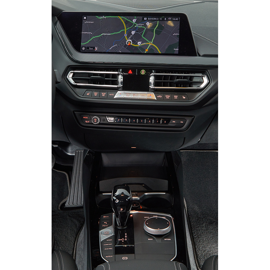 BMW 118d 150 ch BVA8