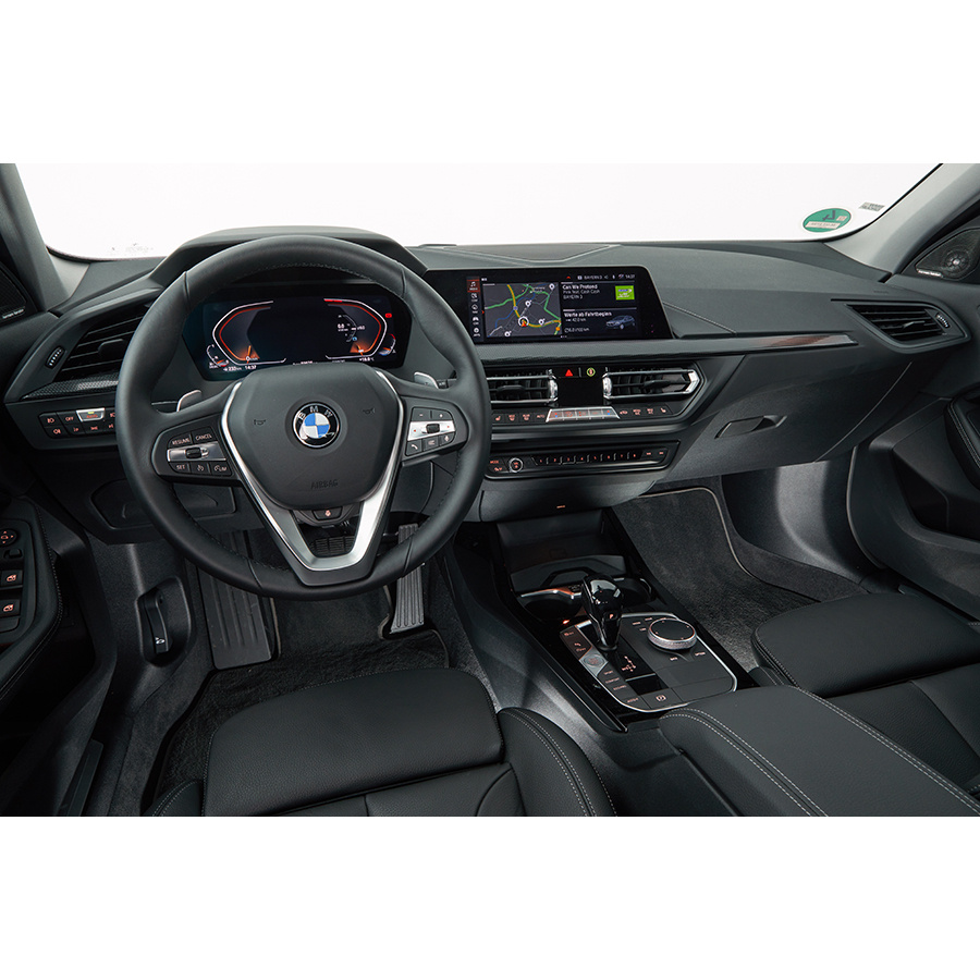 BMW 118d 150 ch BVA8
