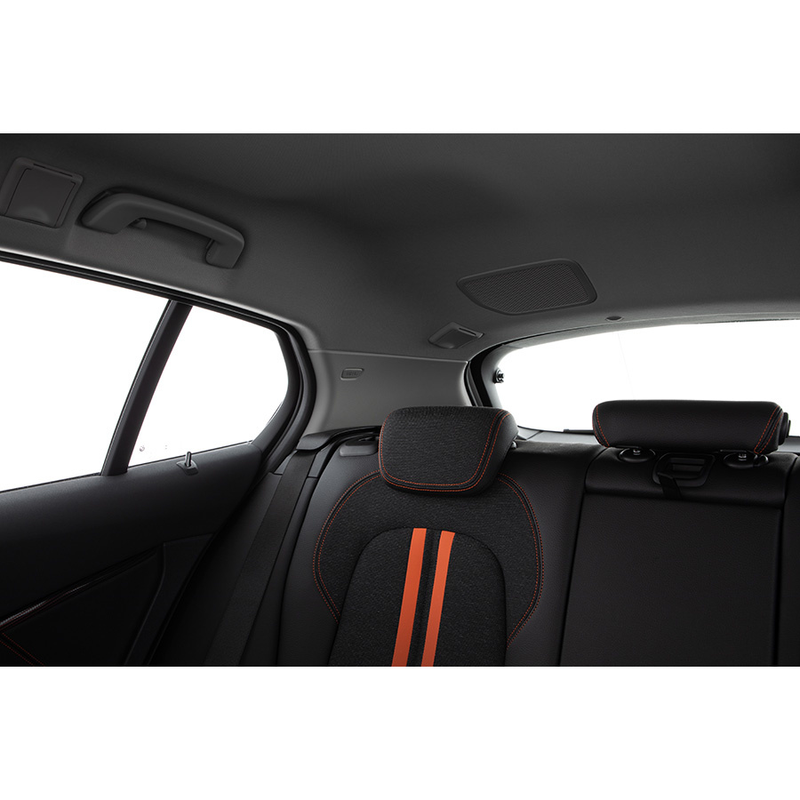 BMW 118i 140 ch DKG7