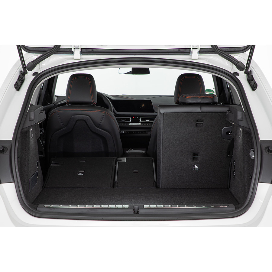 BMW 118i 140 ch DKG7