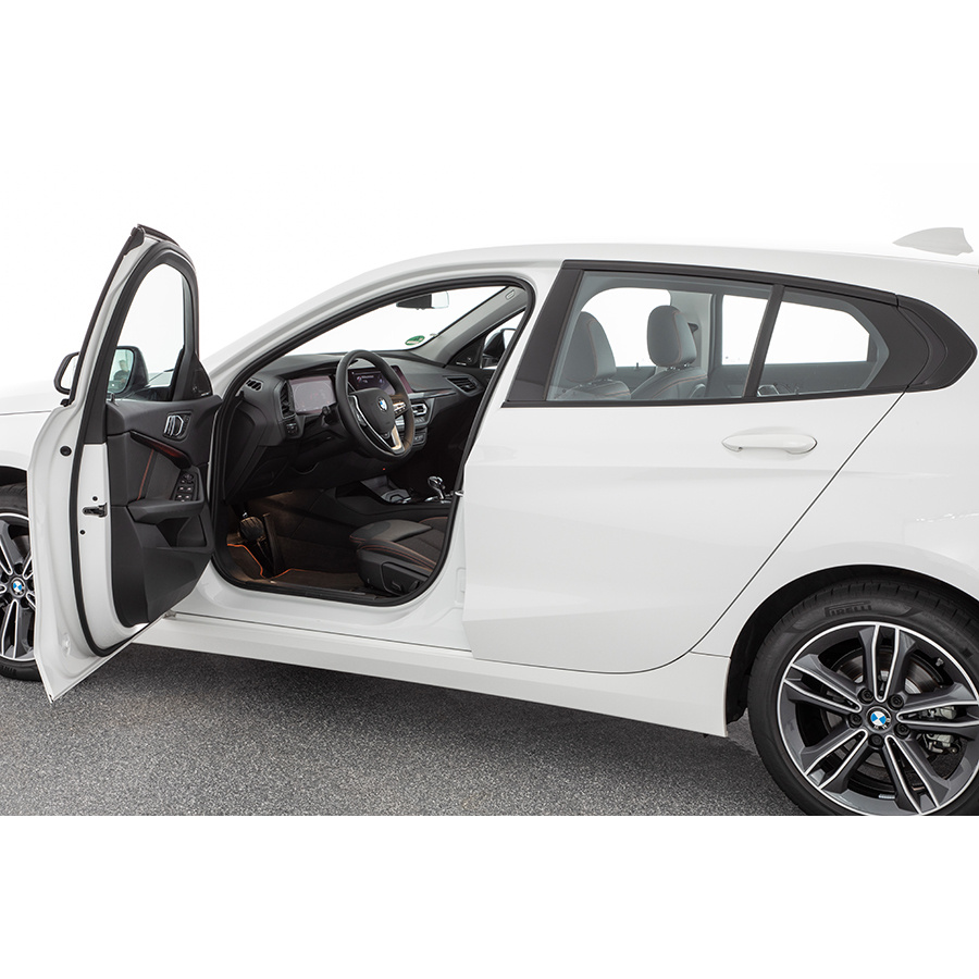 BMW 118i 140 ch DKG7