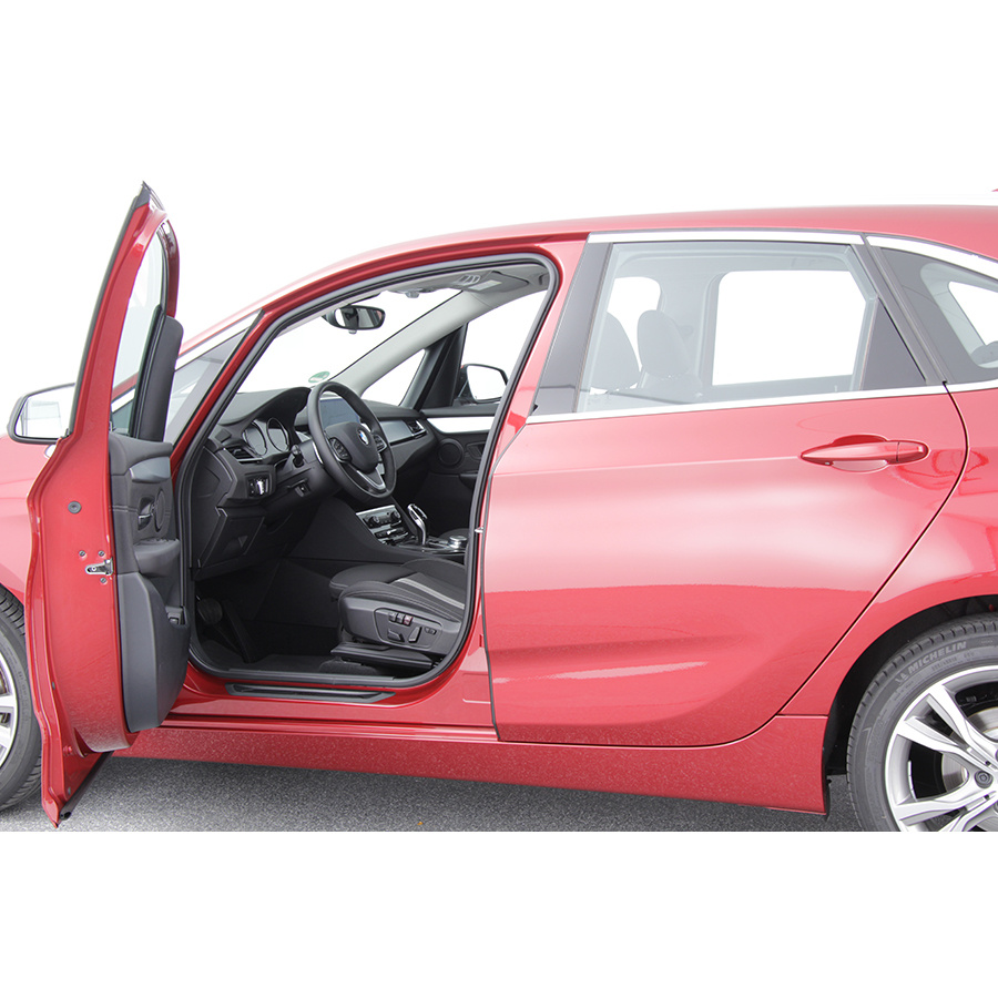 BMW 218d Active Tourer 150 ch BVA8