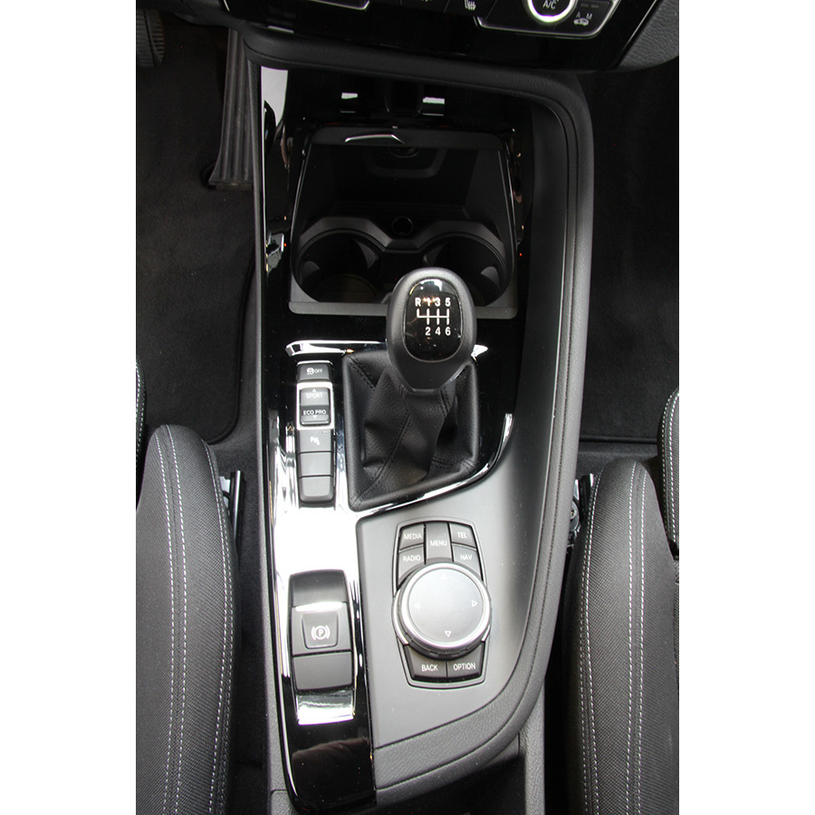 BMW X1 sDrive18i 136 ch