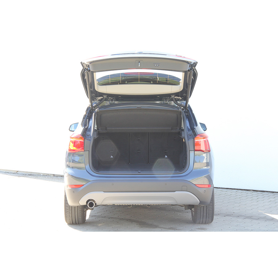 BMW X1 sDrive18i 136 ch