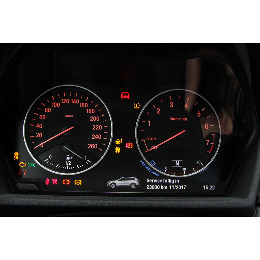 BMW X1 sDrive18i 136 ch