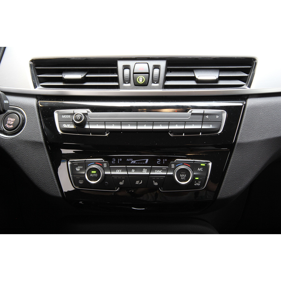 BMW X1 sDrive18i 136 ch