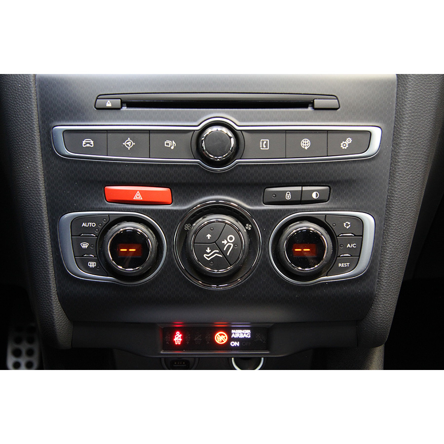 DS Automobiles DS 4 Crossback BlueHDi 180 S&S EAT6