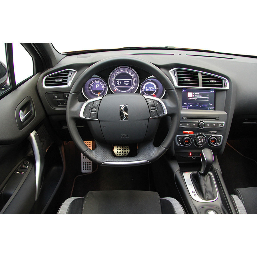 DS Automobiles DS 4 Crossback BlueHDi 180 S&S EAT6