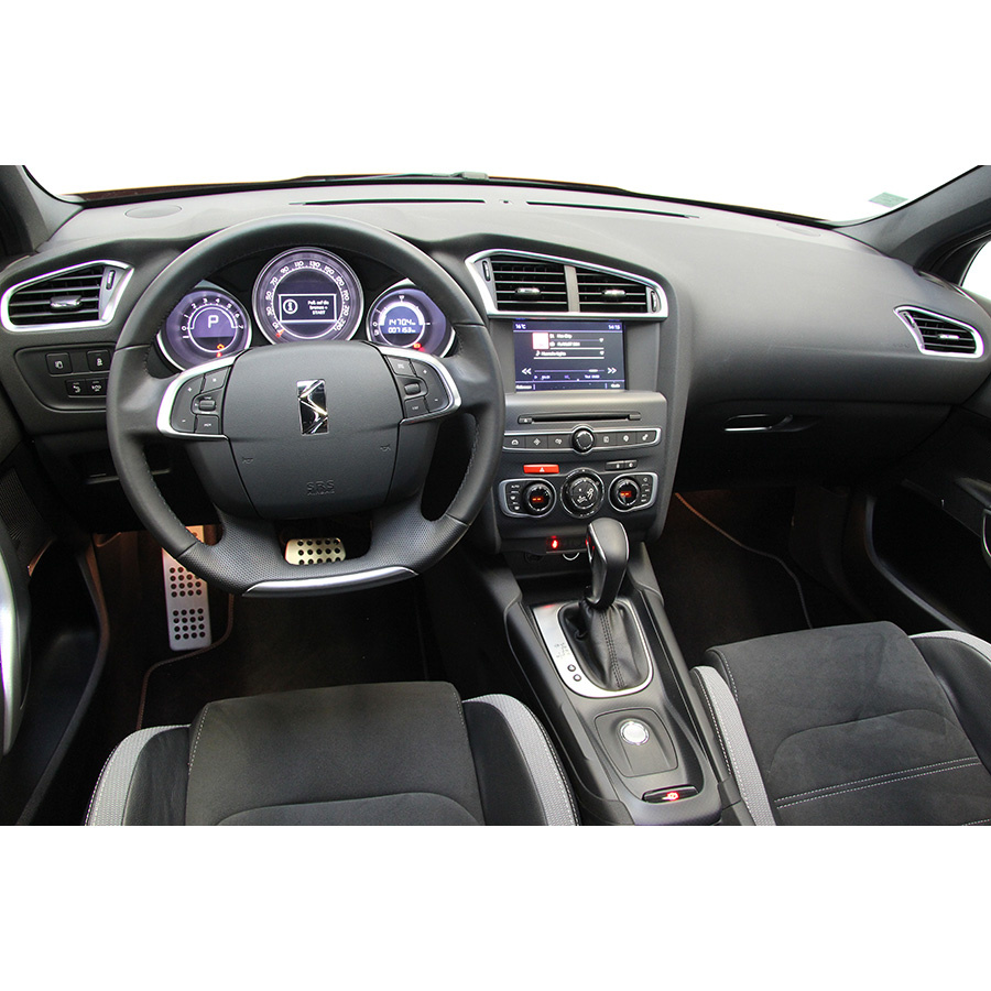 DS Automobiles DS 4 Crossback BlueHDi 180 S&S EAT6