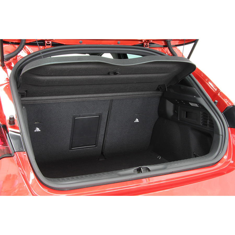 DS Automobiles DS 4 Crossback BlueHDi 180 S&S EAT6