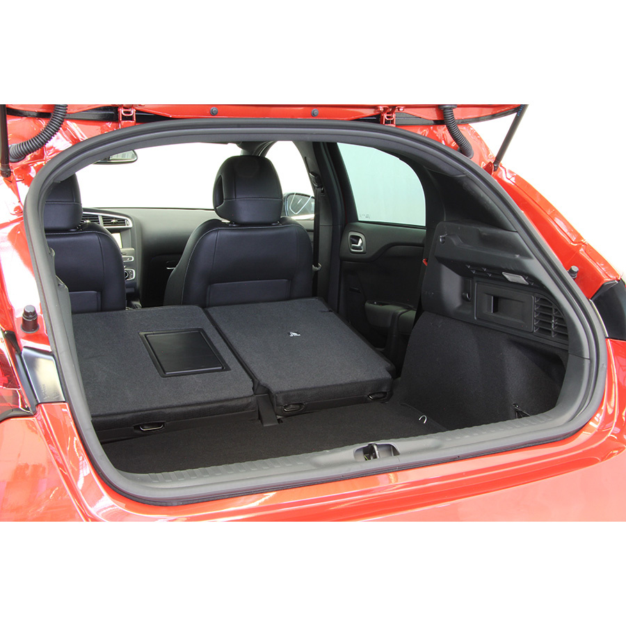 DS Automobiles DS 4 Crossback BlueHDi 180 S&S EAT6