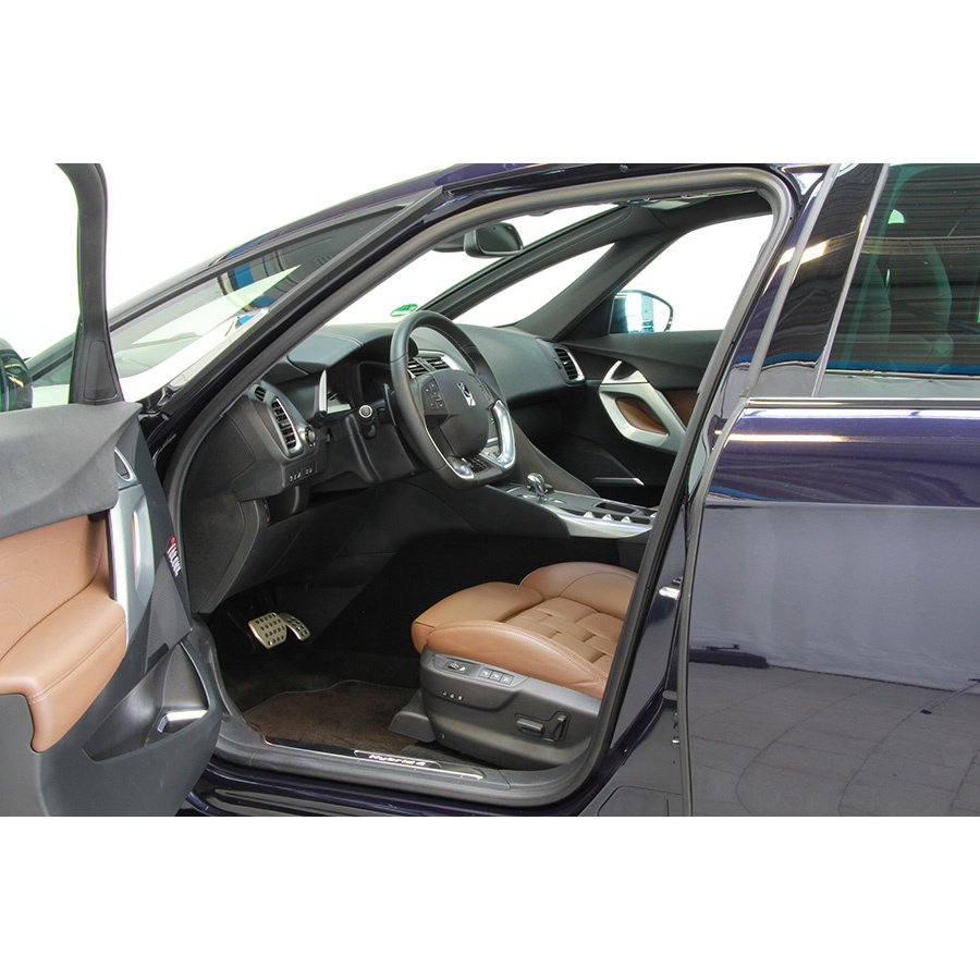 DS Automobiles DS 5 Hybrid 4x4 ETG6