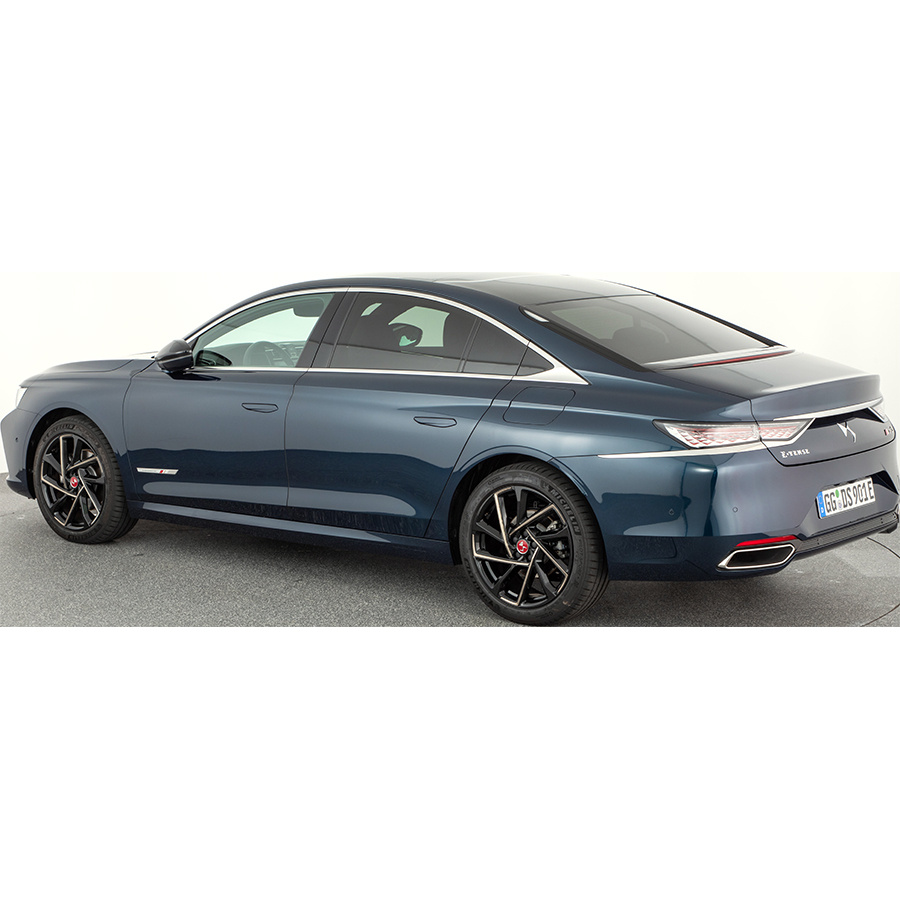 DS Automobiles DS 9 Hybride E-Tense 225