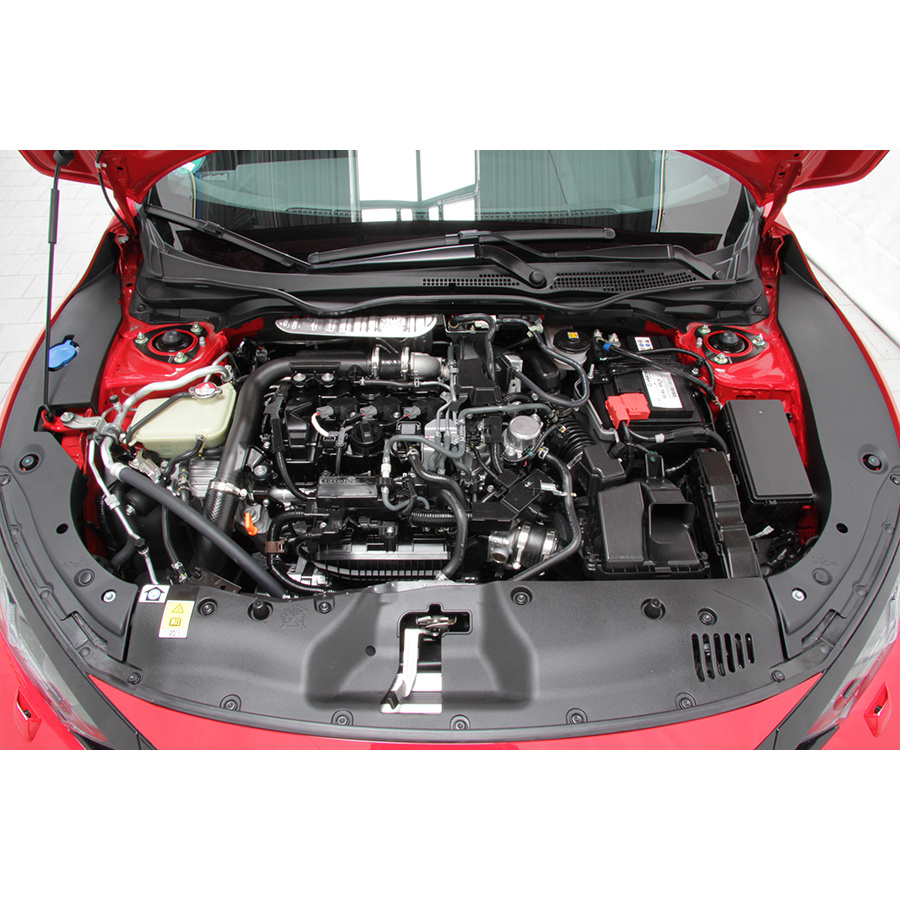 Honda Civic 1.0 i-VTEC 126