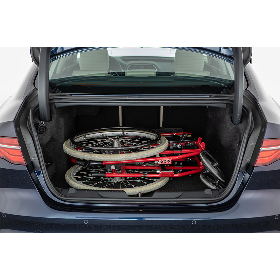 Jaguar XE D180 BVA AWD