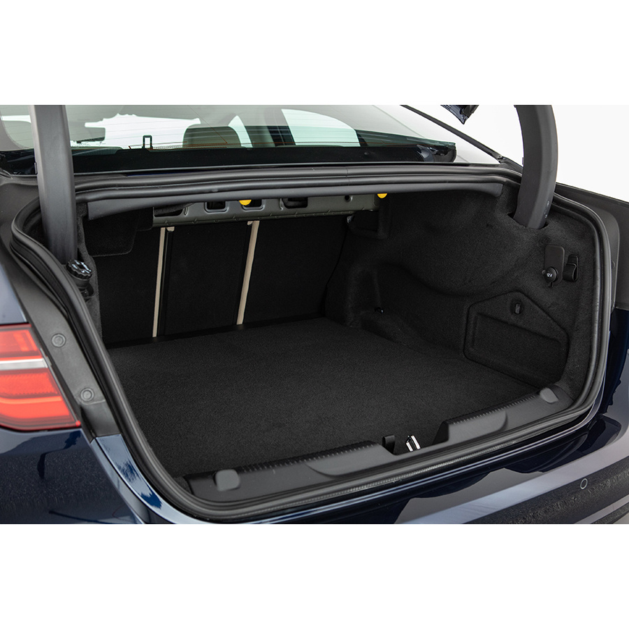 Jaguar XE D180 BVA AWD