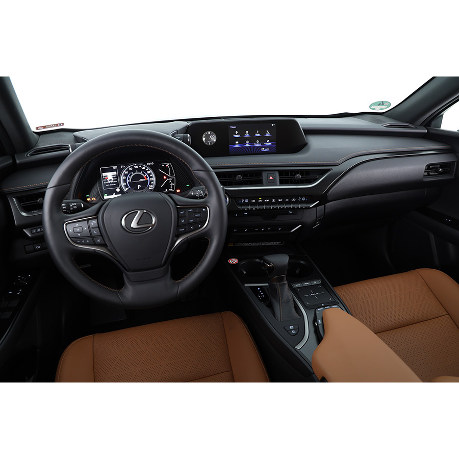Lexus UX 250h 2WD