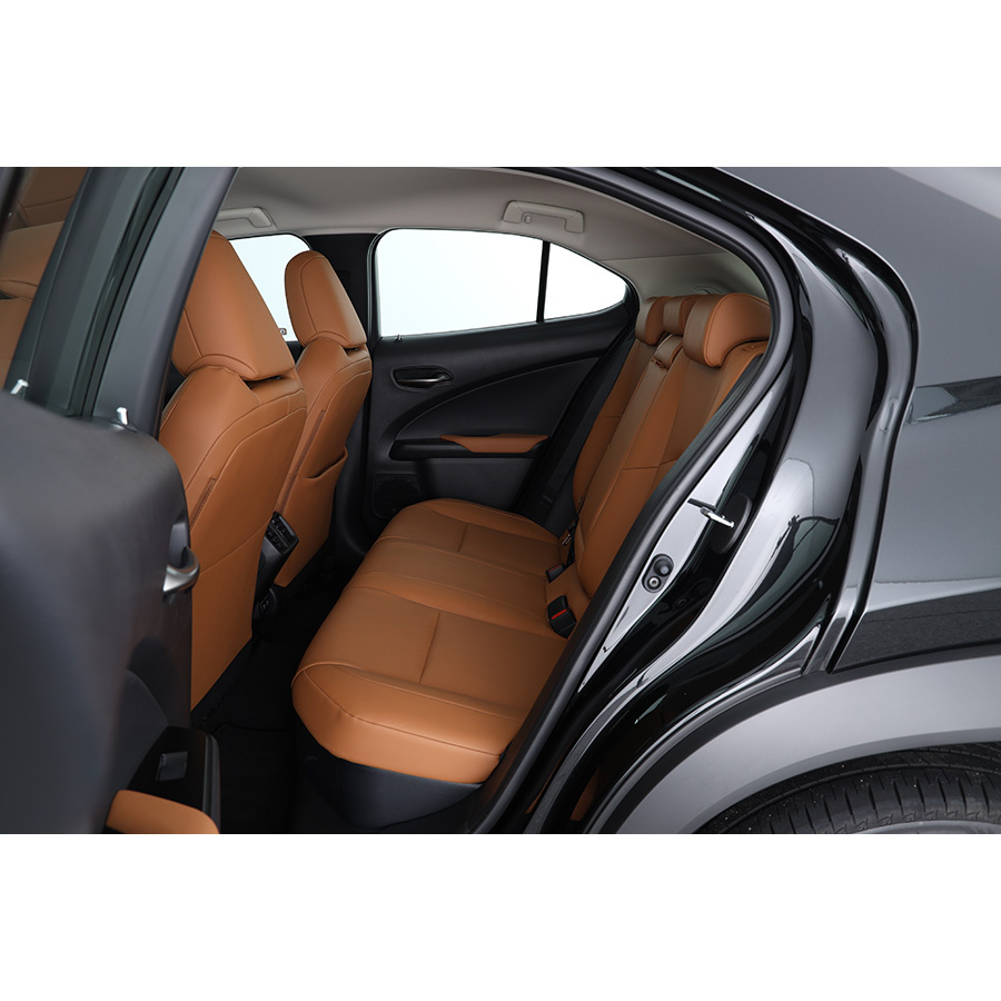 Lexus UX 250h 2WD