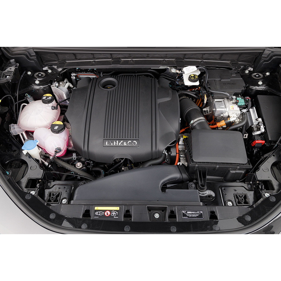 Lynk & Co 01 1.5 PHEV 261 ch DCTH7