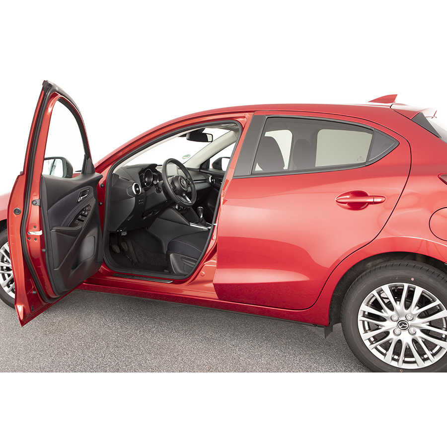 Mazda 2 1.5L Skyactiv-G M Hybrid 90ch