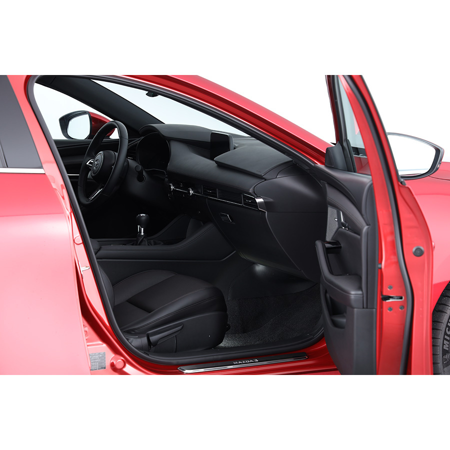 Mazda 3 2.0L SKYACTIV-G M Hybrid 122 ch BVM6