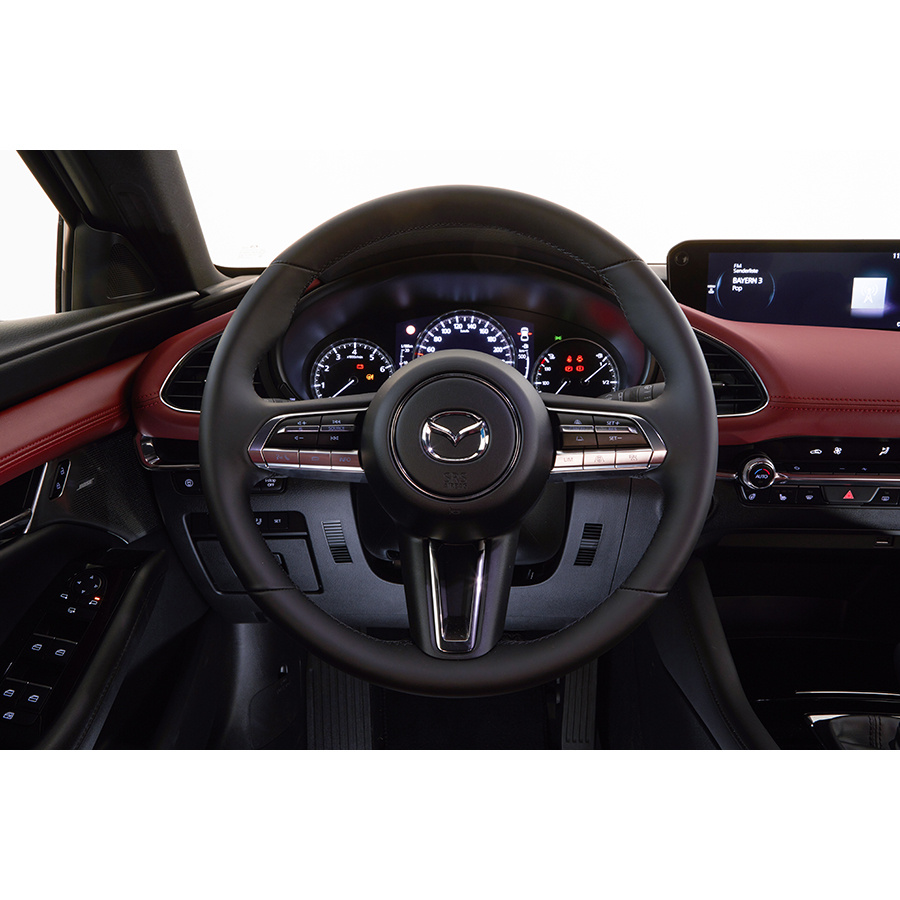 Mazda 3 2.0L SKYACTIV-X M Hybrid 180 ch BVM6