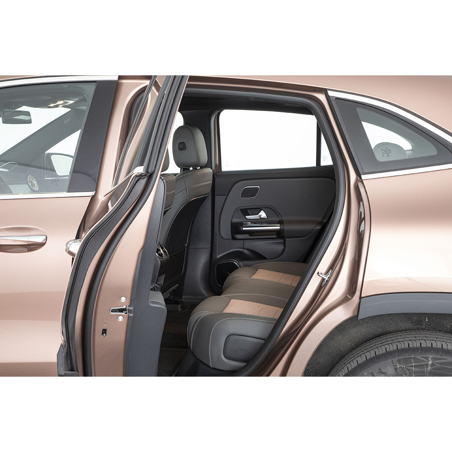 Mercedes EQA 250