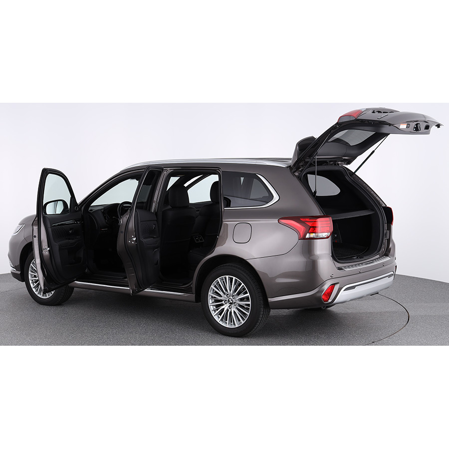 Mitsubishi Outlander 2.4 l PHEV Twin Motor 4WD