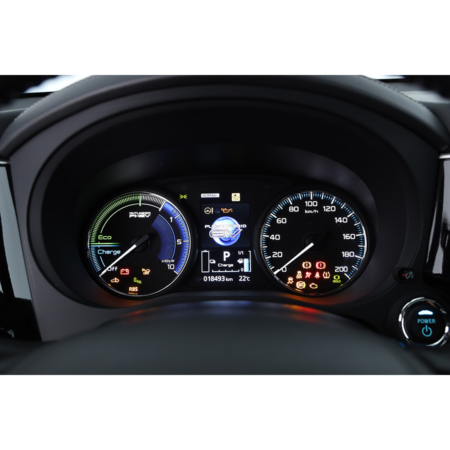 Mitsubishi Outlander 2.4 l PHEV Twin Motor 4WD