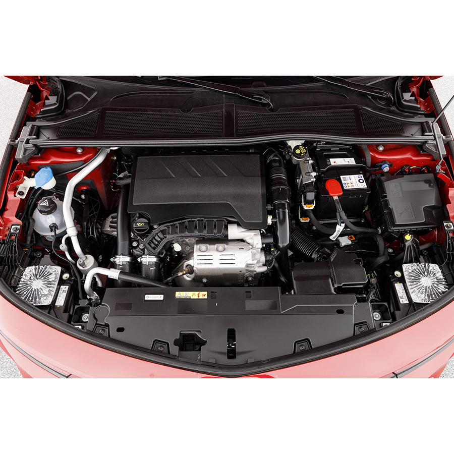 Opel Astra 1.2 Turbo 130 ch BVM6 GS Line